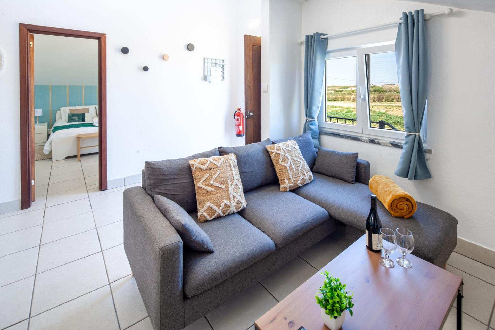 Silvercoast Apartments - Swimming Pool & Jacuzzi Atouguia Da Baleia Exterior photo